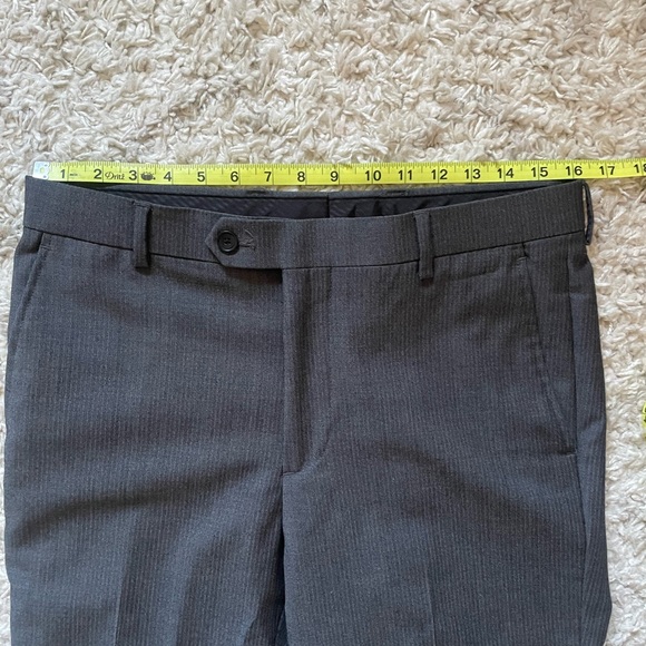 Kenneth Cole Awearness Suit and Pants - Picture 11 of 14